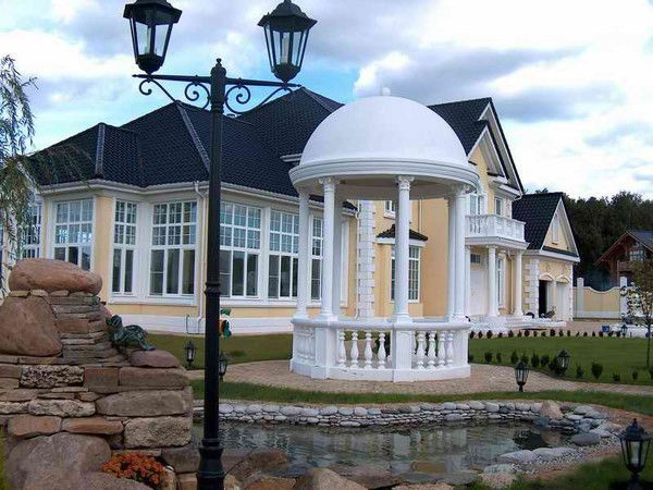 Айша Каратаева