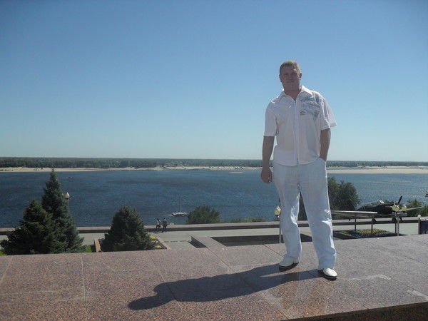 Алексей Хлыстов