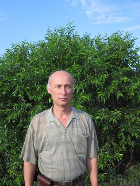 Рустам Елдесов