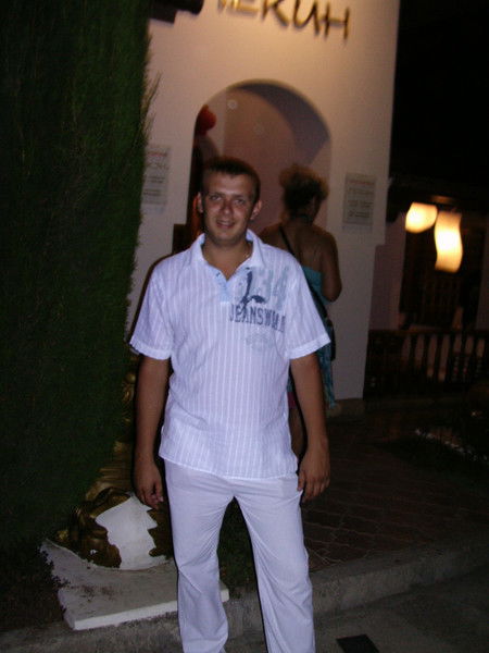 Саша Фесенко