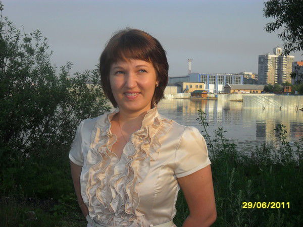 Александра Зотова