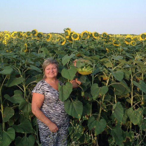 Попова Марина