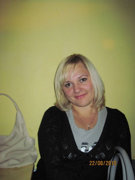 Алена Аникина