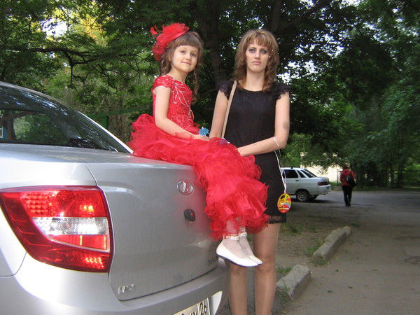 Елена Махаринская