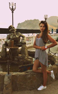 Вика Котова