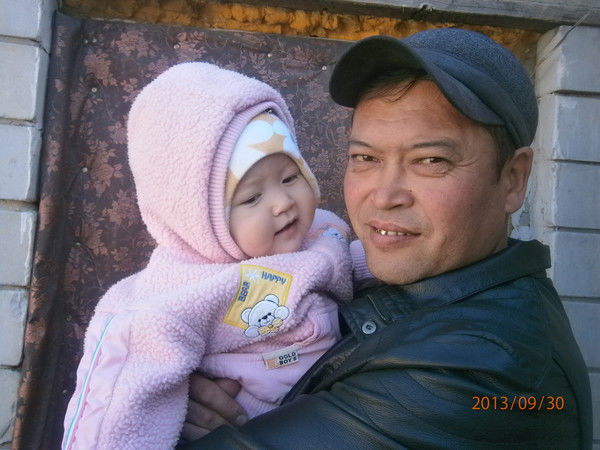 Cакен Eсенгужинов