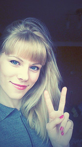 Яна Власова