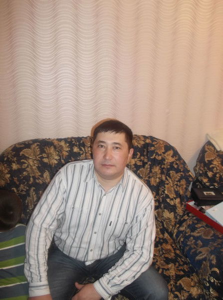 Калмет Аханов