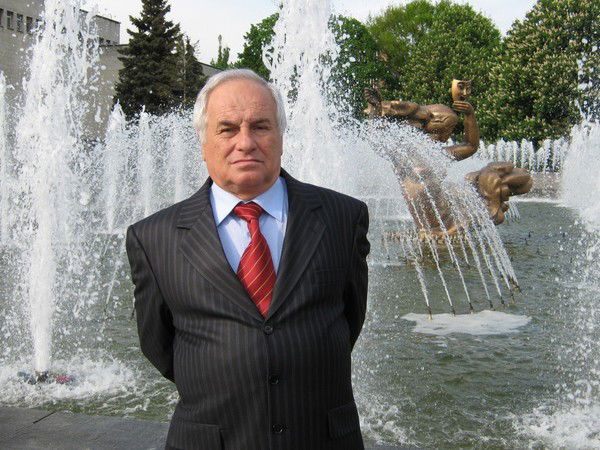 Леонид Пужец