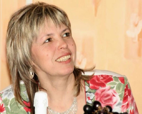 Людмила Позднякова