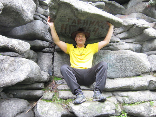 Георгий Веснин