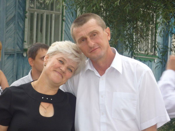 Геннадий Живов