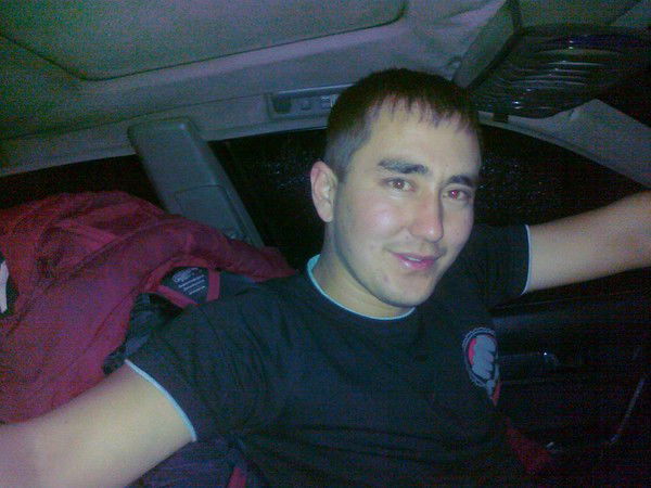 Азат Турсынбаев