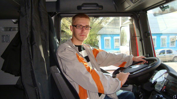 Артем Котов