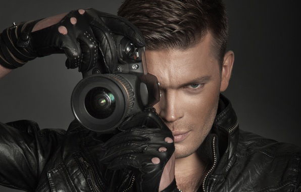 Андрей Суворов