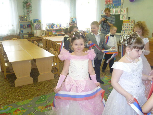 Елена Нутрихина