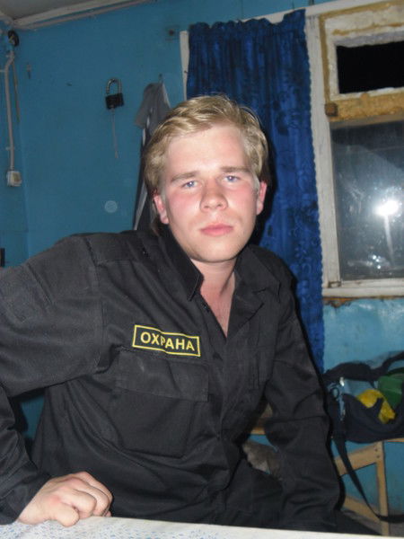 Дмитрий Артамонов