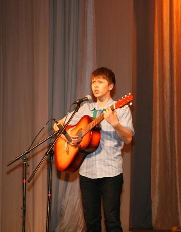 Артём Карлов