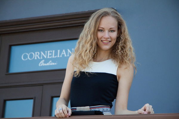 Александра ...