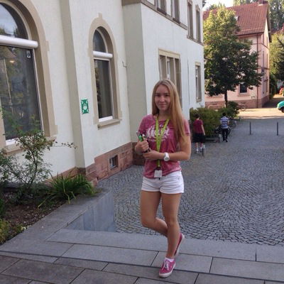 Оля Алексеева