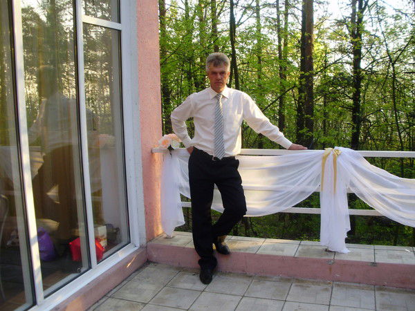 ** Владимир M**