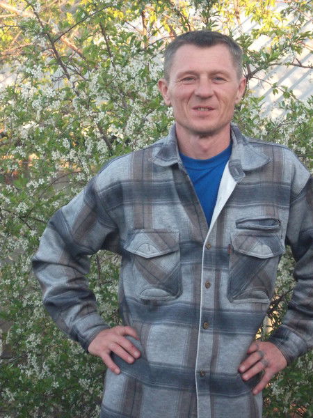 Гена Мануйлов