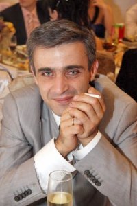 Арман Тавризян