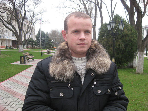 Владимир Новиков