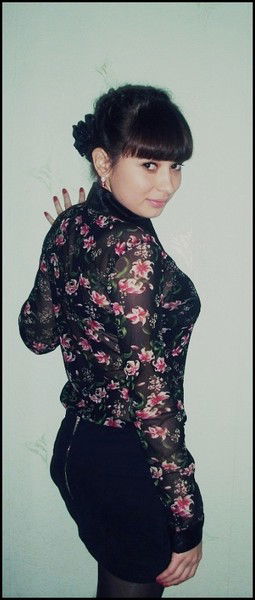 Юлия Петрова