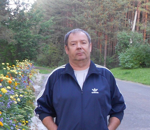 Анатолий Стулов