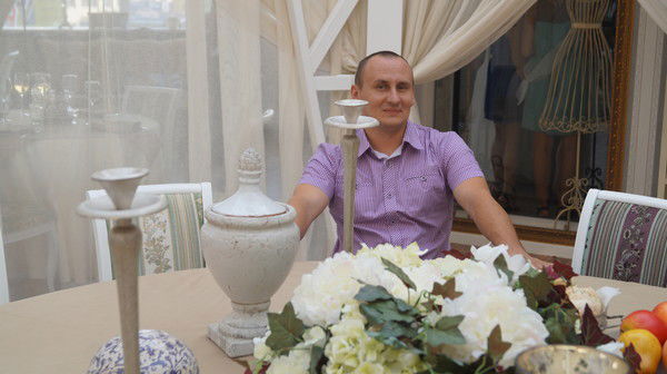 Олег Бурлака