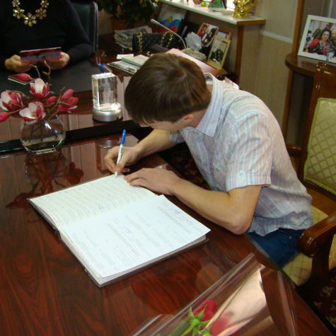 Денис Дианов