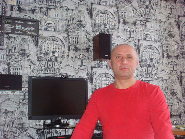 Василий Парфёнов