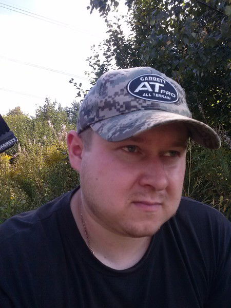 Роман Книга