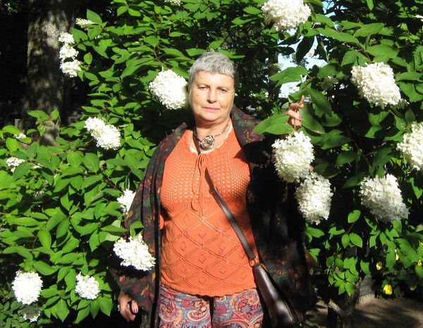 Елена Николаева