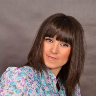 Юлия Котова