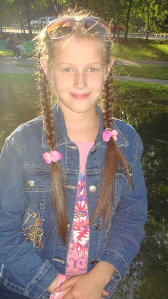 Анютка Латышева