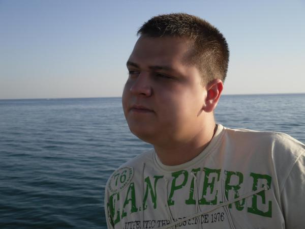 Дмитрий Сурков