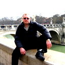 Дмитрий Леонов