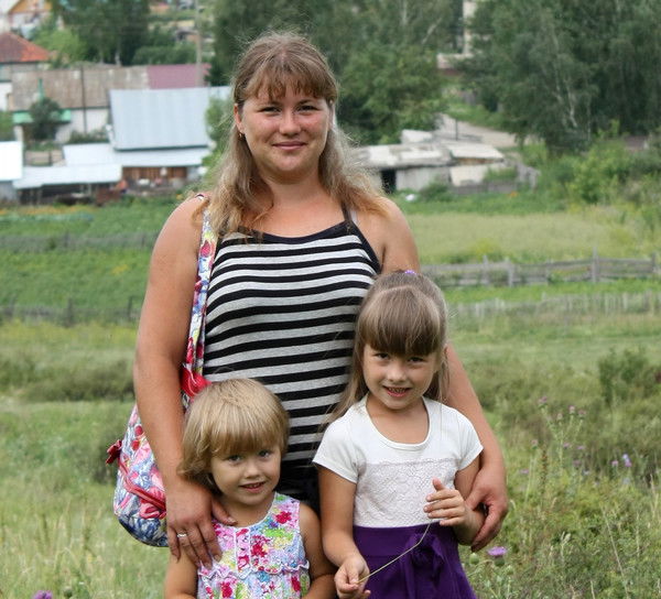 Валя Иванова