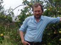 Олег Николаев