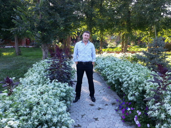 Денис Резанов