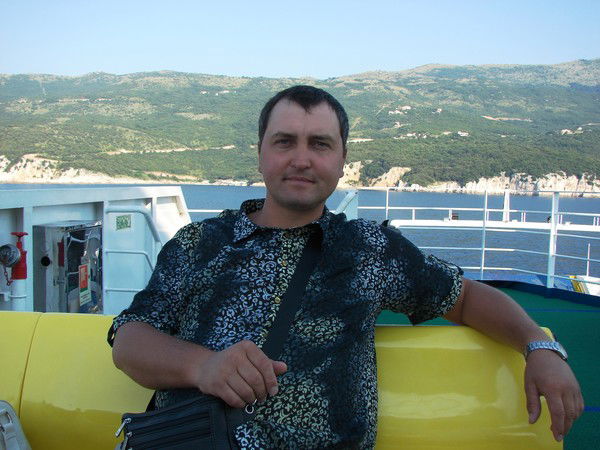 Леонид Криворотько