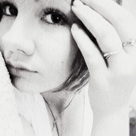 Анютка Лопина