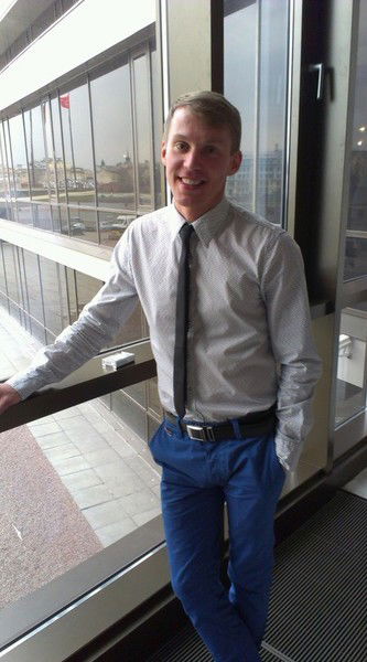 Александр Бобровский