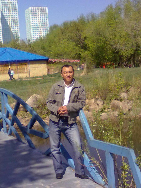 Тумар Бакмолдаев