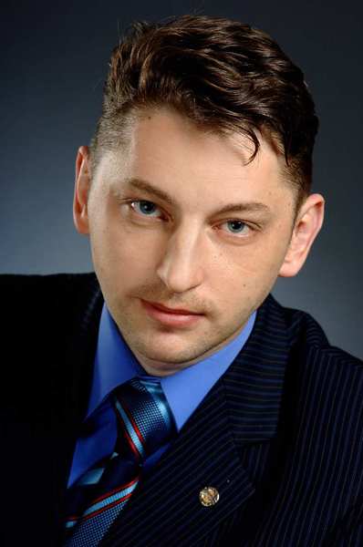 Павел Колесников