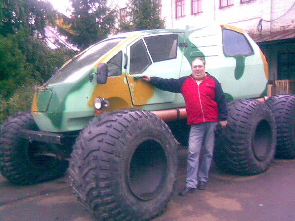 Алексей Лежнин