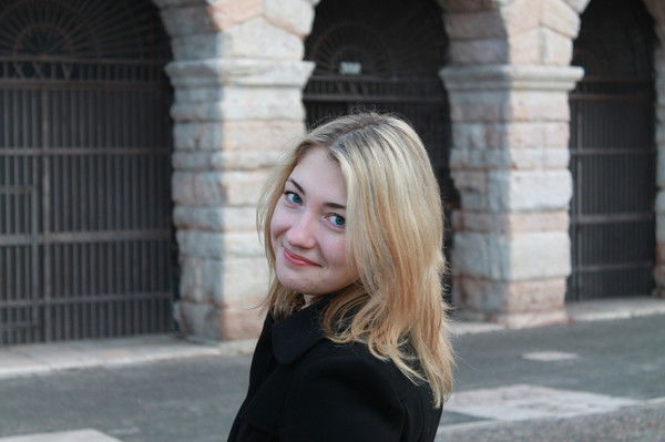 Елена Занина