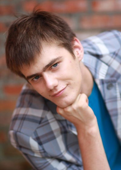 Антон Буглак